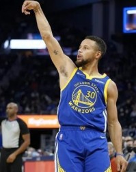 欧洲杯直播-勇士宣布库里常规赛报销 科尔：对情况感到乐观